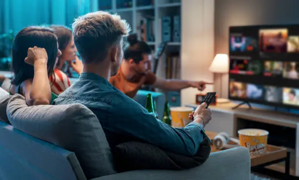 Teste IPTV qualité 4K sur grand écran — testiptv.pro